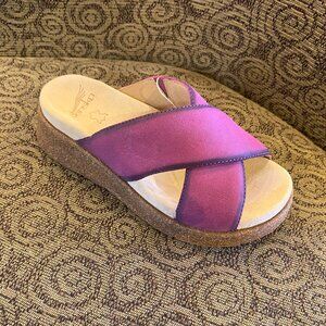 Dansko - Bridget Plum Burnished - Multiple Sizes (NEW W/ BOX)